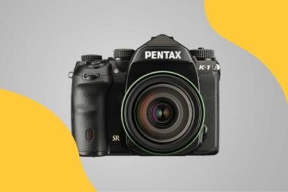 Best DSLR Camera with Weather Sealing (Pentax K-1) on colored background